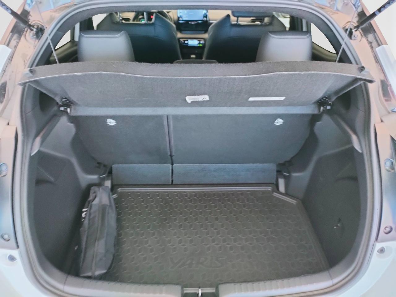 TOYOTA Yaris IV 2020 - Yaris 1.5h Style