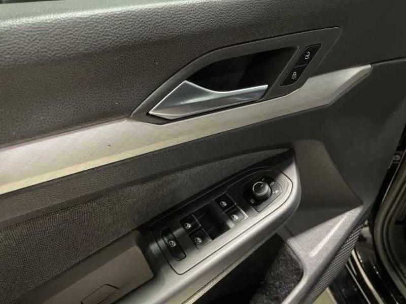 Volkswagen Golf VIII 2020 1.0 etsi evo Life 110cv dsg