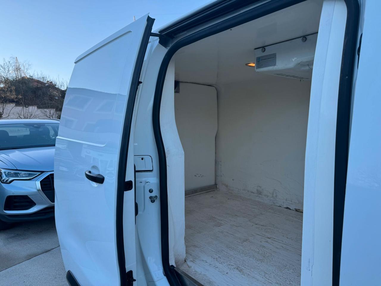 Peugeot Expert BlueHDi 100 S&S - FRIGO -