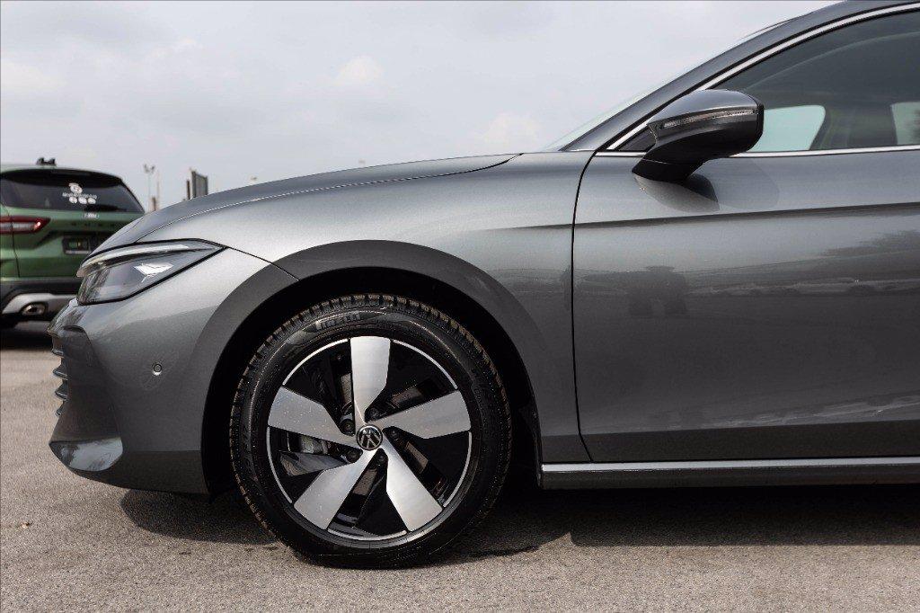 VOLKSWAGEN Passat 2.0 tdi scr Business 150cv dsg del 2024