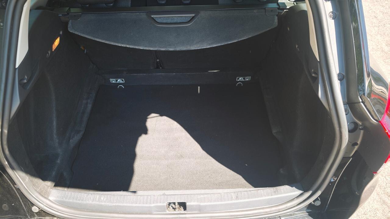 Renault Clio Sporter 1.5 dCi 90 CV Moschino Zen