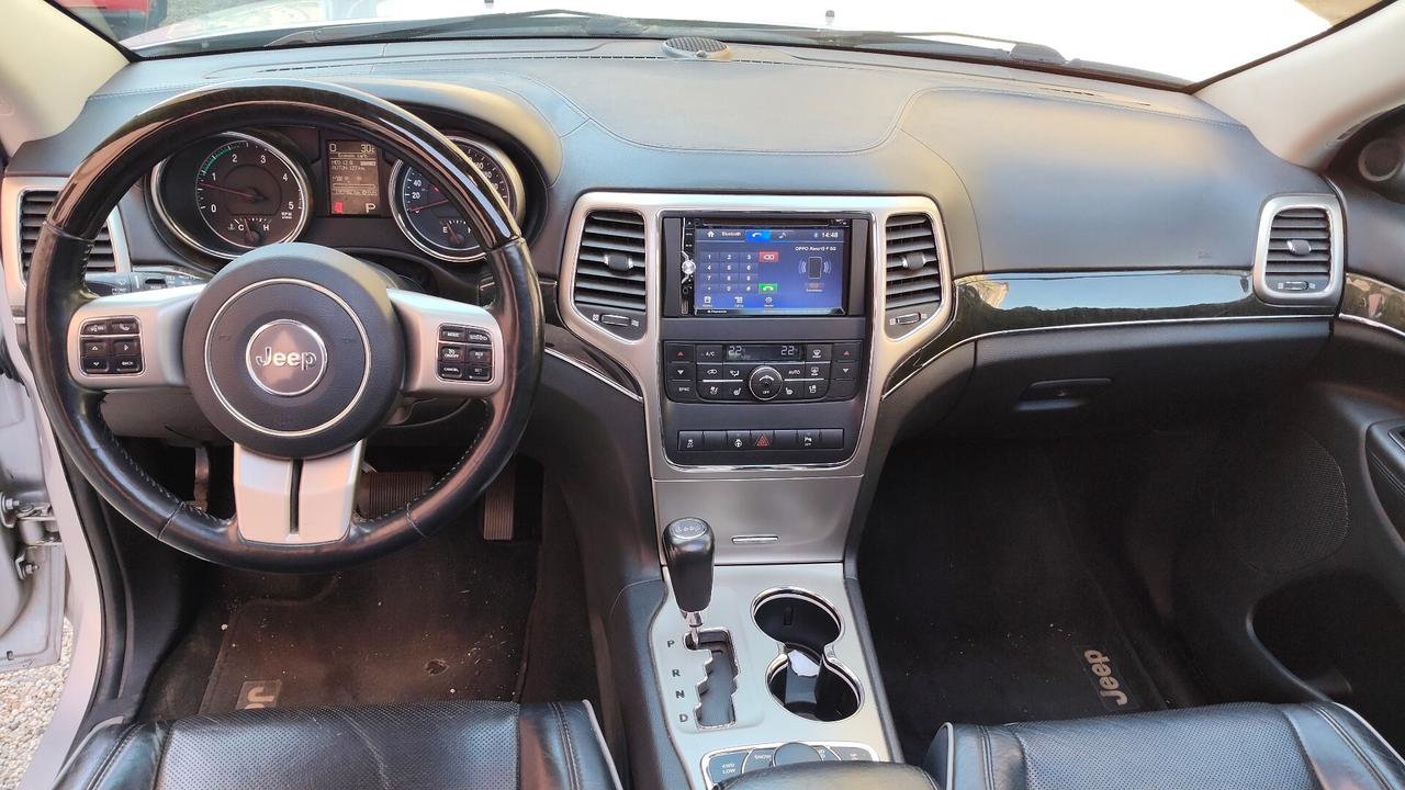 Jeep Grand Cherokee 3.0 CRD Overland + Gancio
