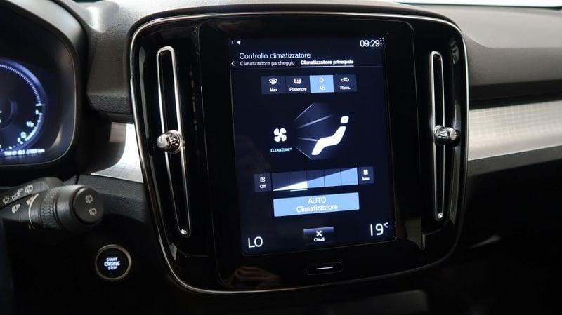 Volvo XC40 Recharge T4 Plug-in Hybrid auto Recharge Inscription Expression