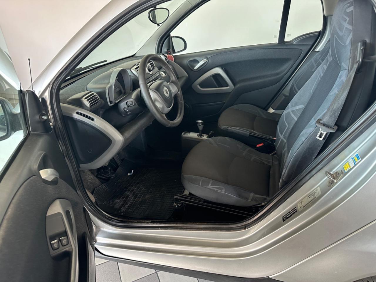 Smart ForTwo 1000 52 kW SERVOSTERZO