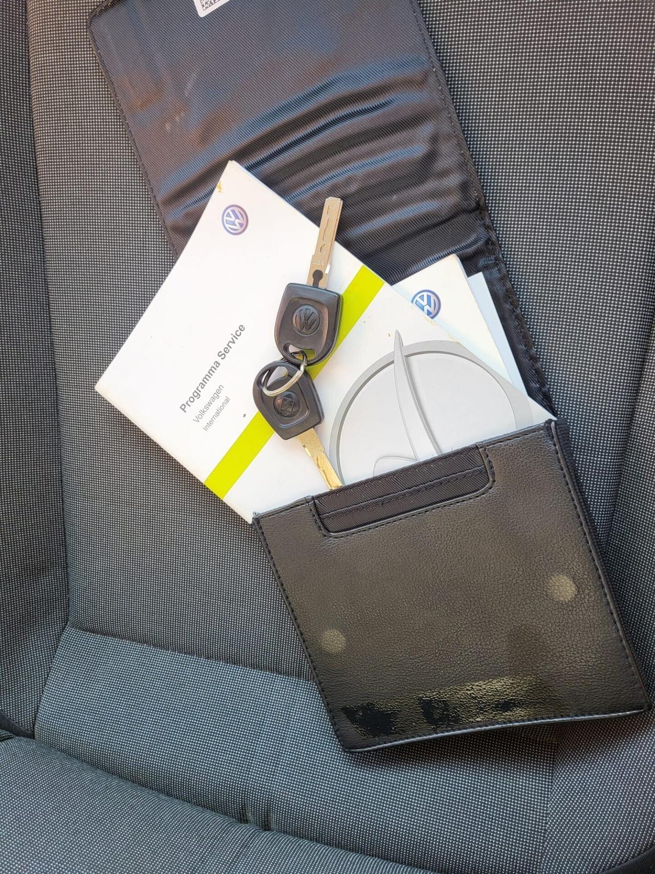 VOLKSWAGEN UP! ECO METANO-3 EURO X 100 KM-BOLLO 35