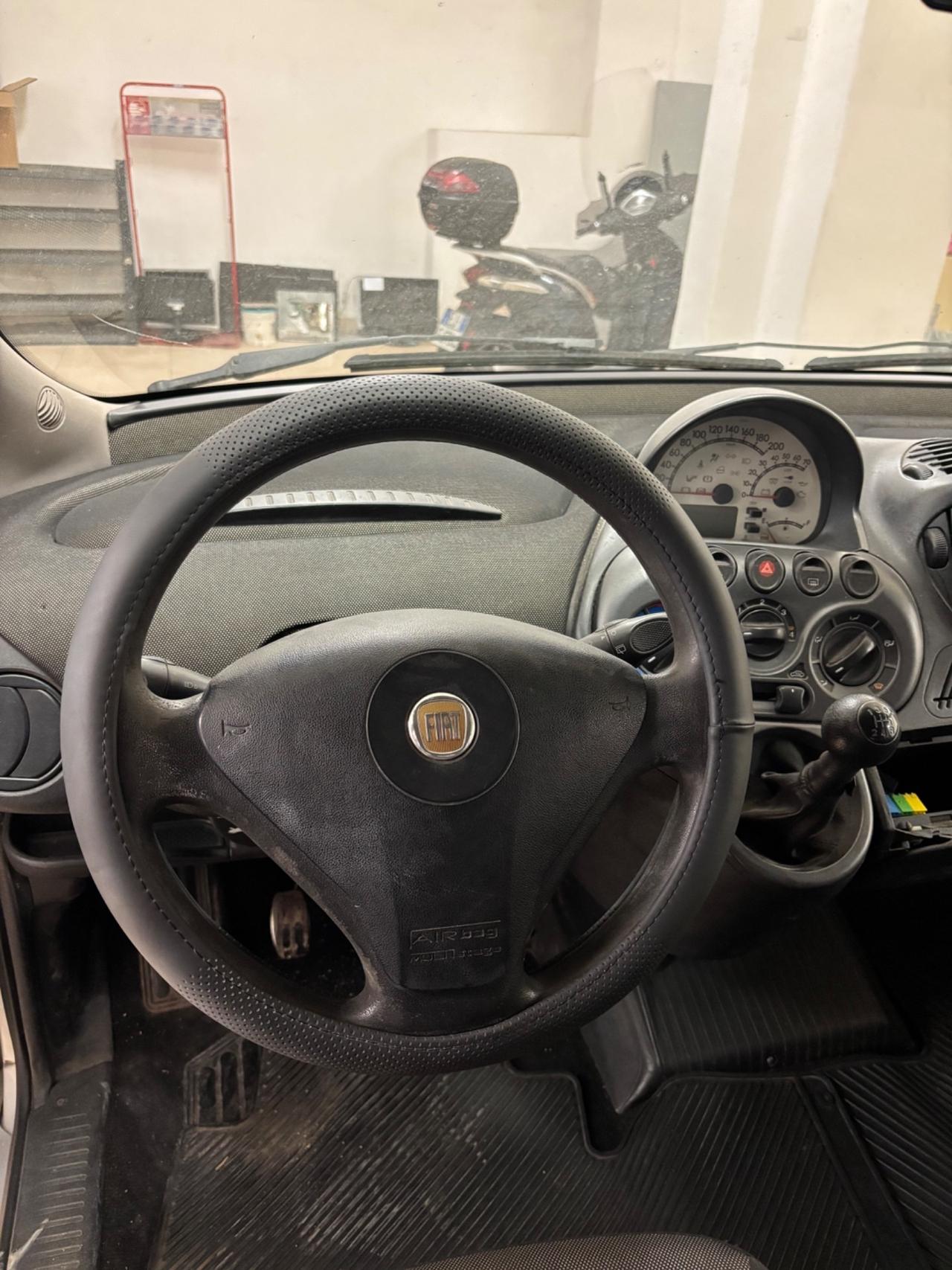 Fiat Multipla 1.9 MJT Active