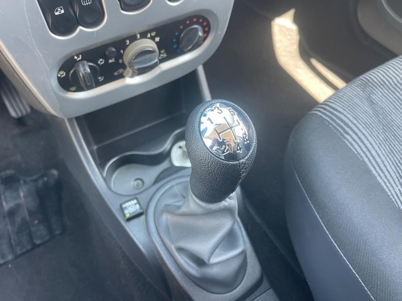 Dacia Sandero Laurèate 1.4 8v 75cv GPL