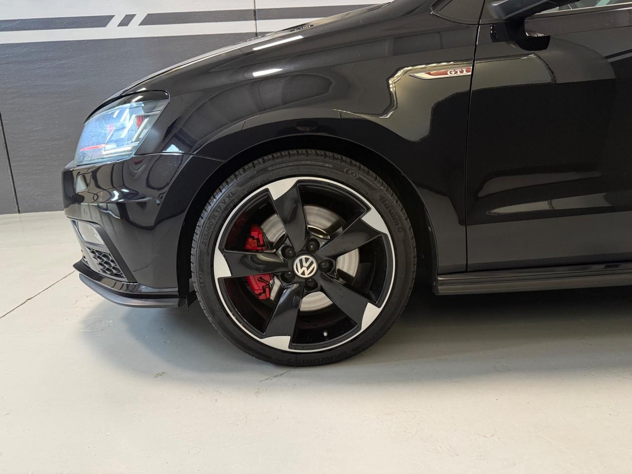 Volkswagen Polo GTI 1.8 192cv 5p. DSG