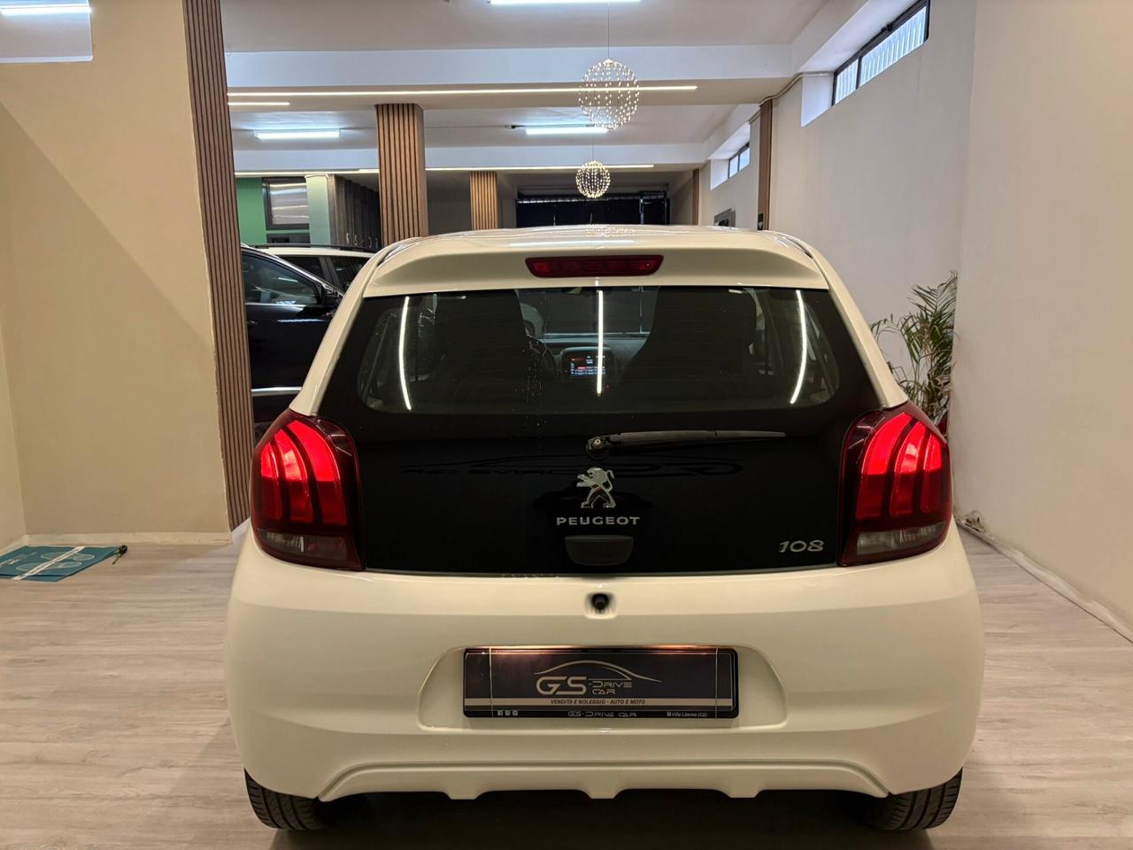 Peugeot 108 1000cc 72cv VTi 5 porte Allure