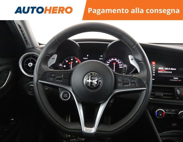 ALFA ROMEO Giulia 2.2 Turbodiesel 210 CV AT8 AWD Q4 Veloce