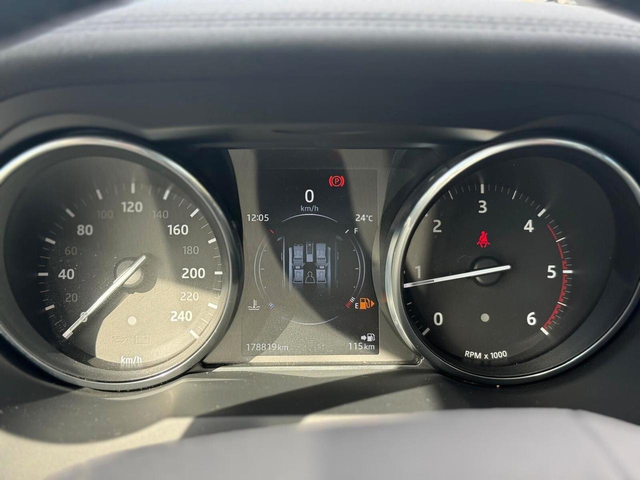 Range Rover Evoque 2.0 TD4 150 CV 5p. SE Bicolo *Tetto