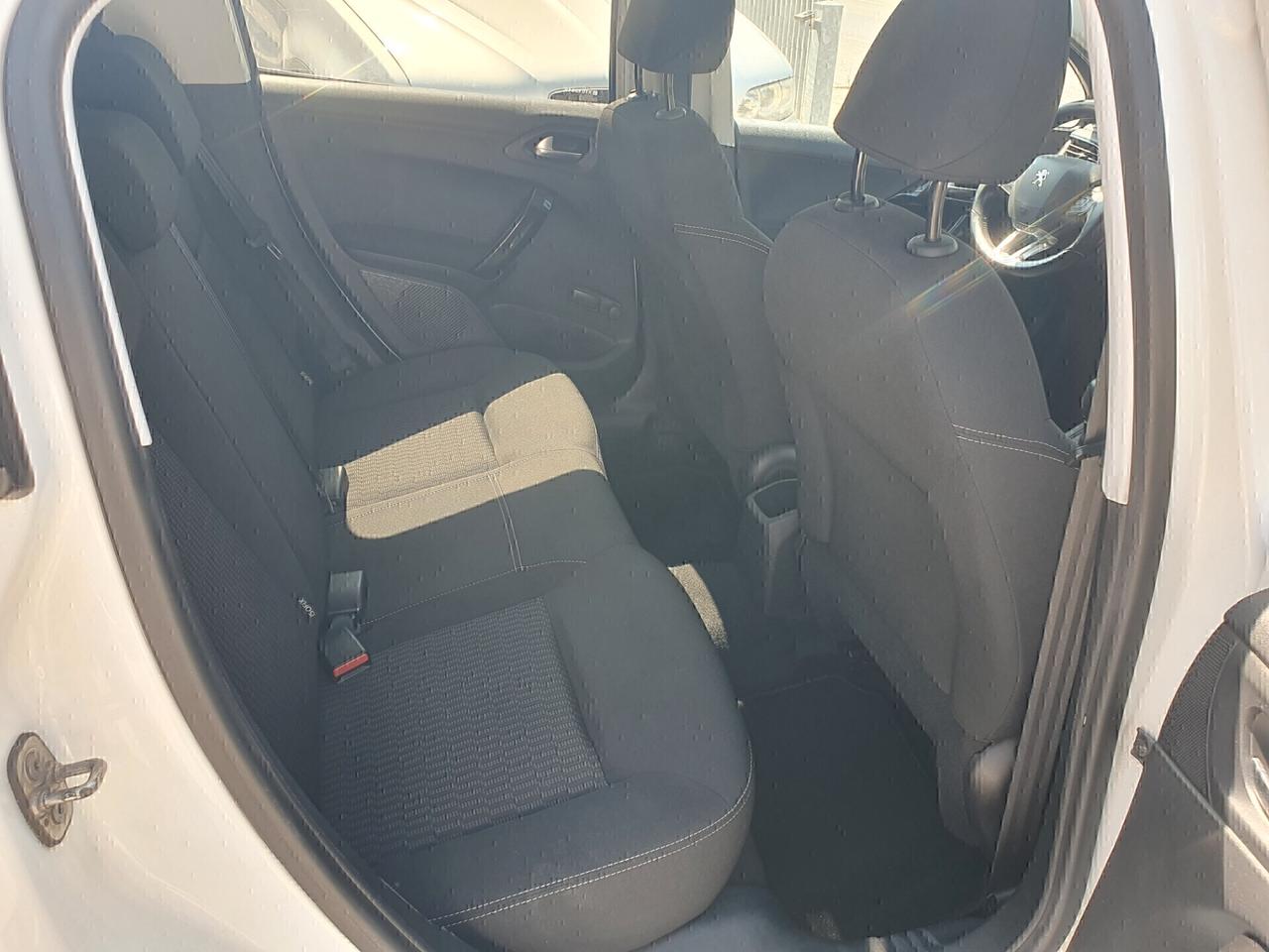 Peugeot 208 BlueHDi 75cv Active Neopatentati 2017