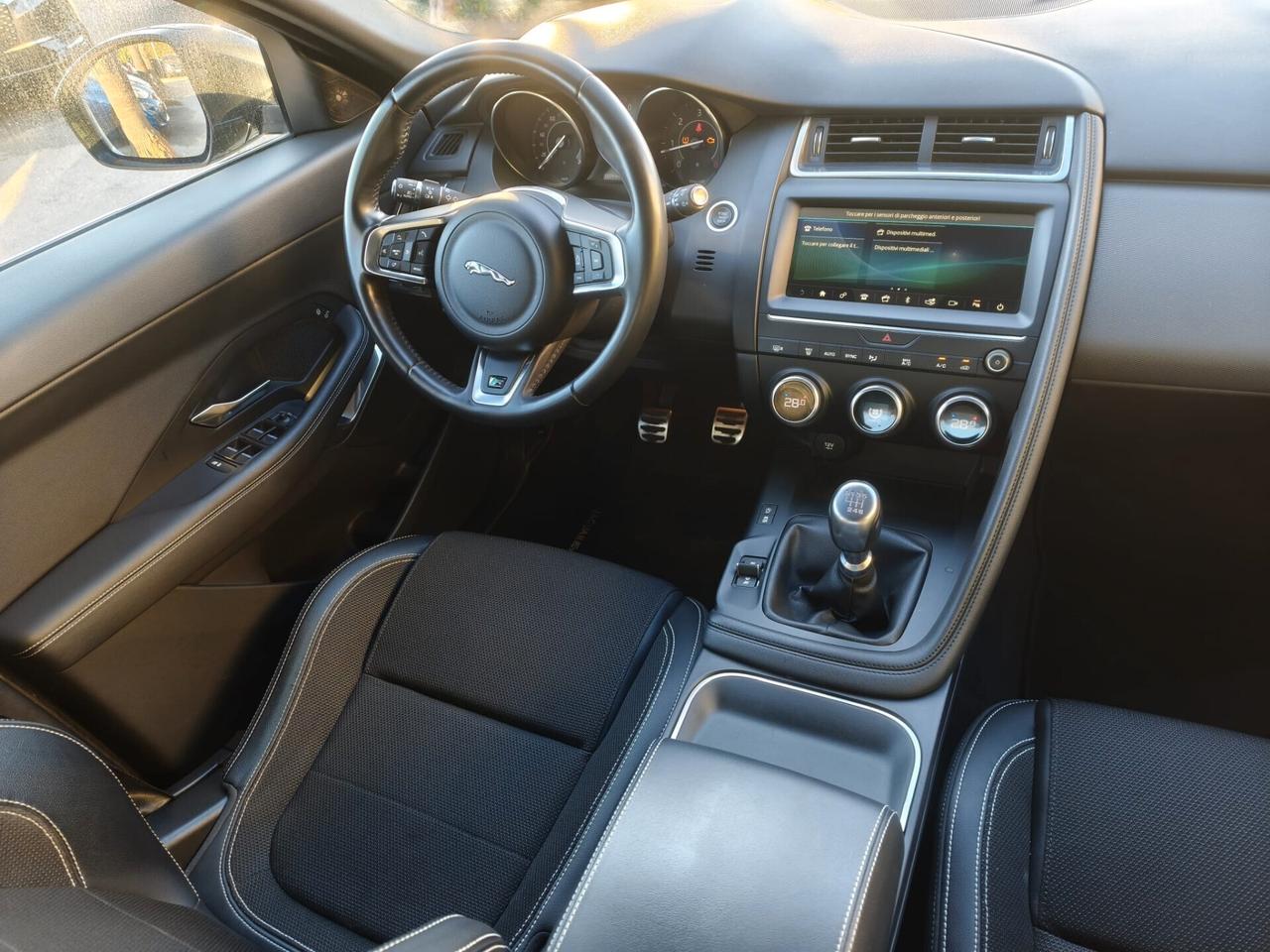 JAGUAR E-PACE R-DYNAMIC AWD 150CV FULL