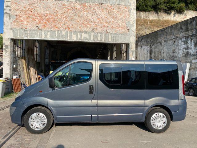 OPEL Vivaro 27 2.0 CDTI 120CV PC-TN Combi 9 posti