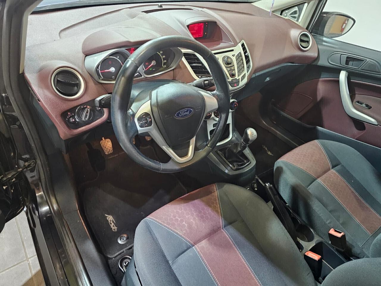 Ford Fiesta 1.6 TDCi 95 CV 5p. Titanium