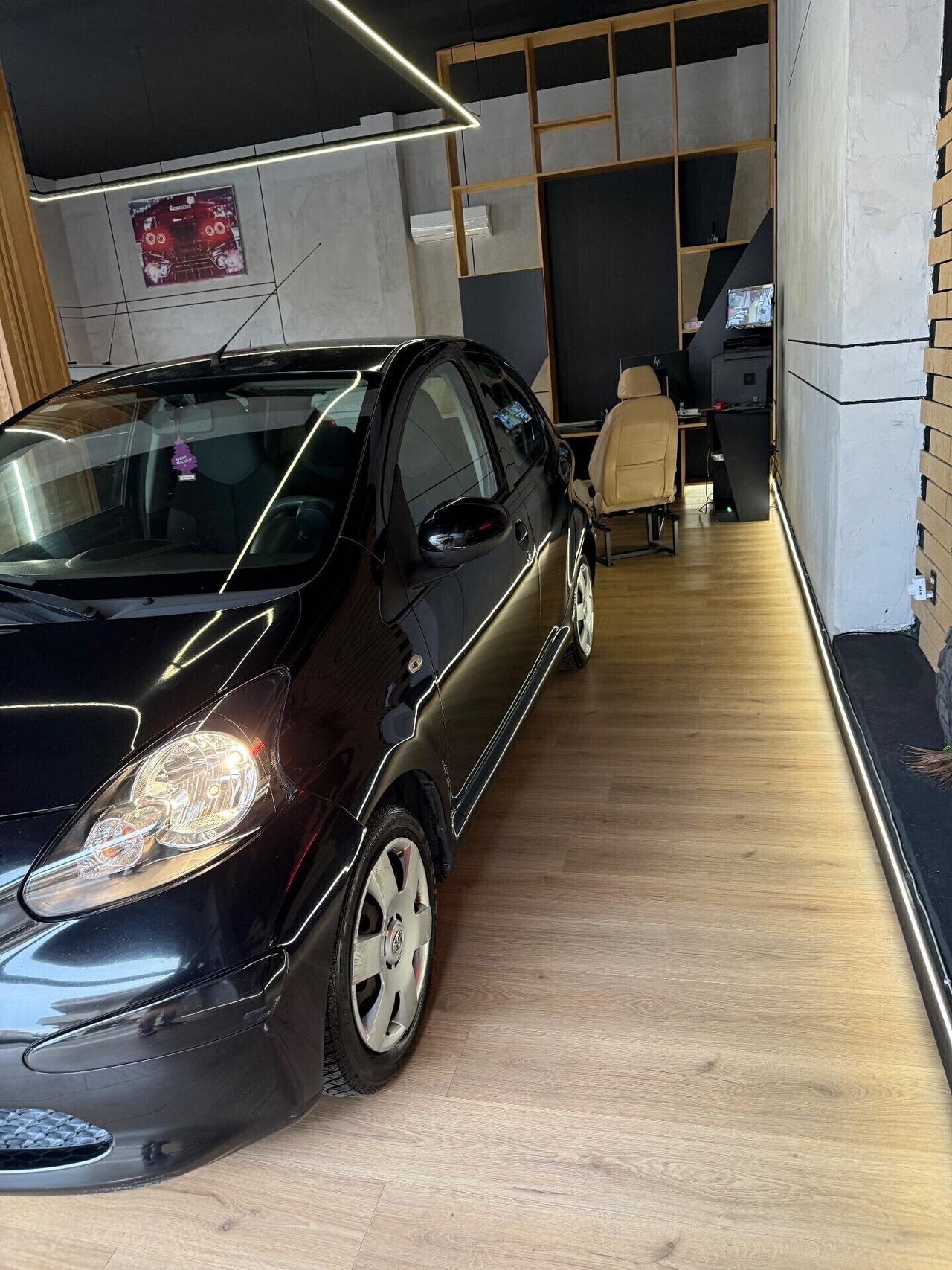 Toyota Aygo 1.0 5 porte