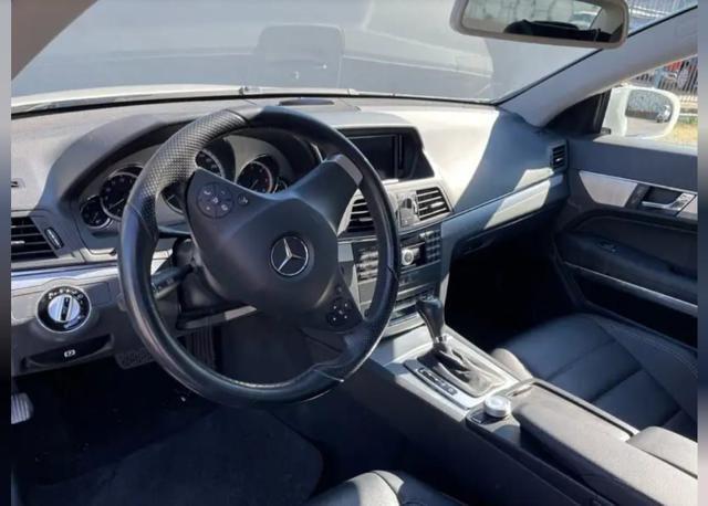 MERCEDES-BENZ E 250 CDI Coupé BlueEFFICIENCY Avantgarde