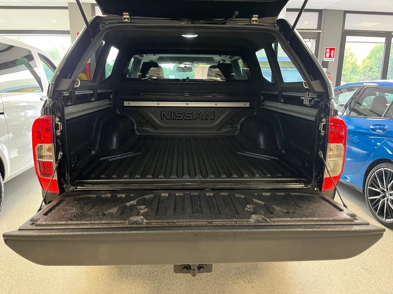 Nissan Navara 2.3 dCi 190 CV 4WD N-Guard PREZZO FINITO