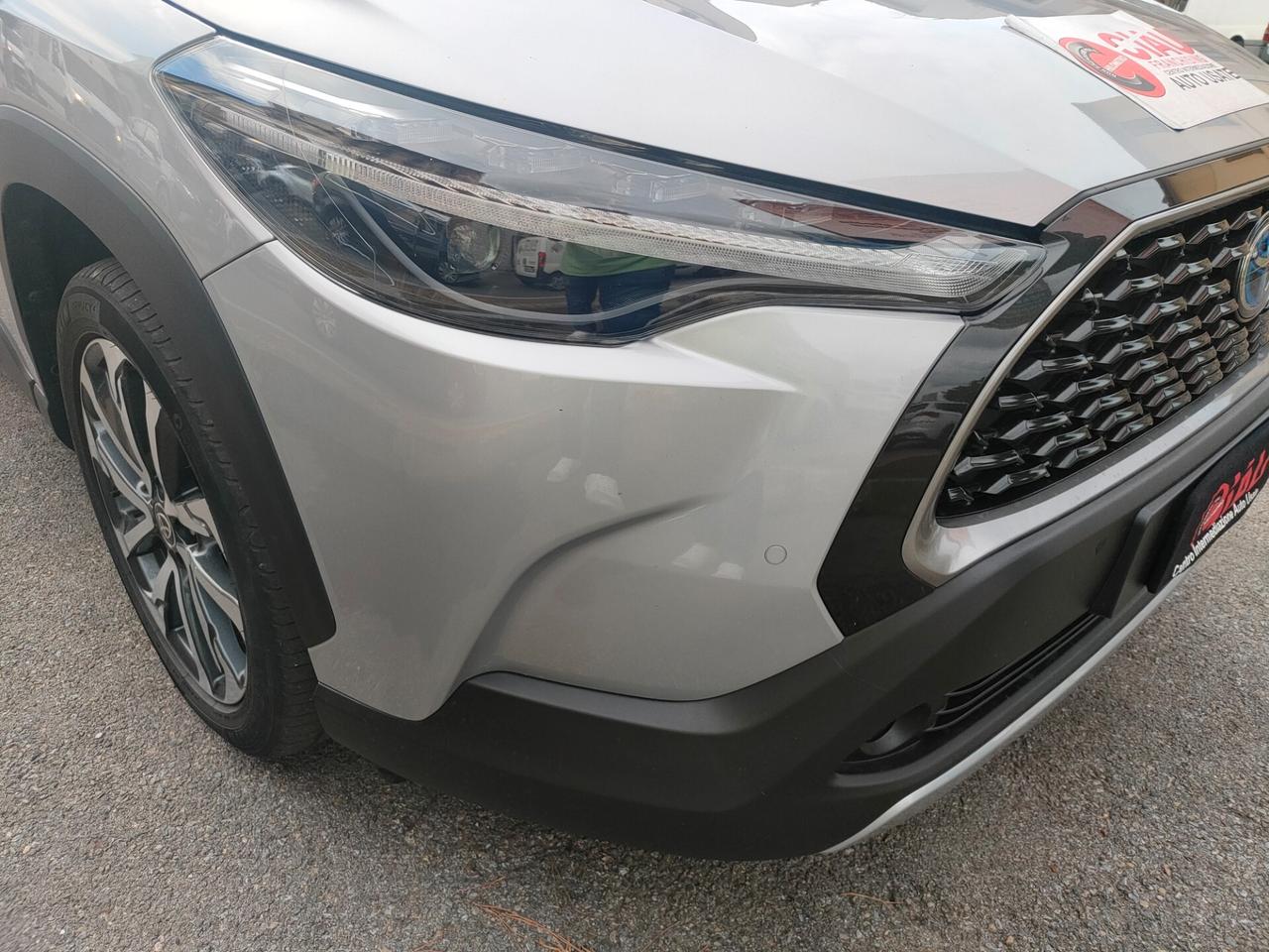 Toyota Corolla Cross 2.0 Hybrid 197CV E-CVT Lounge