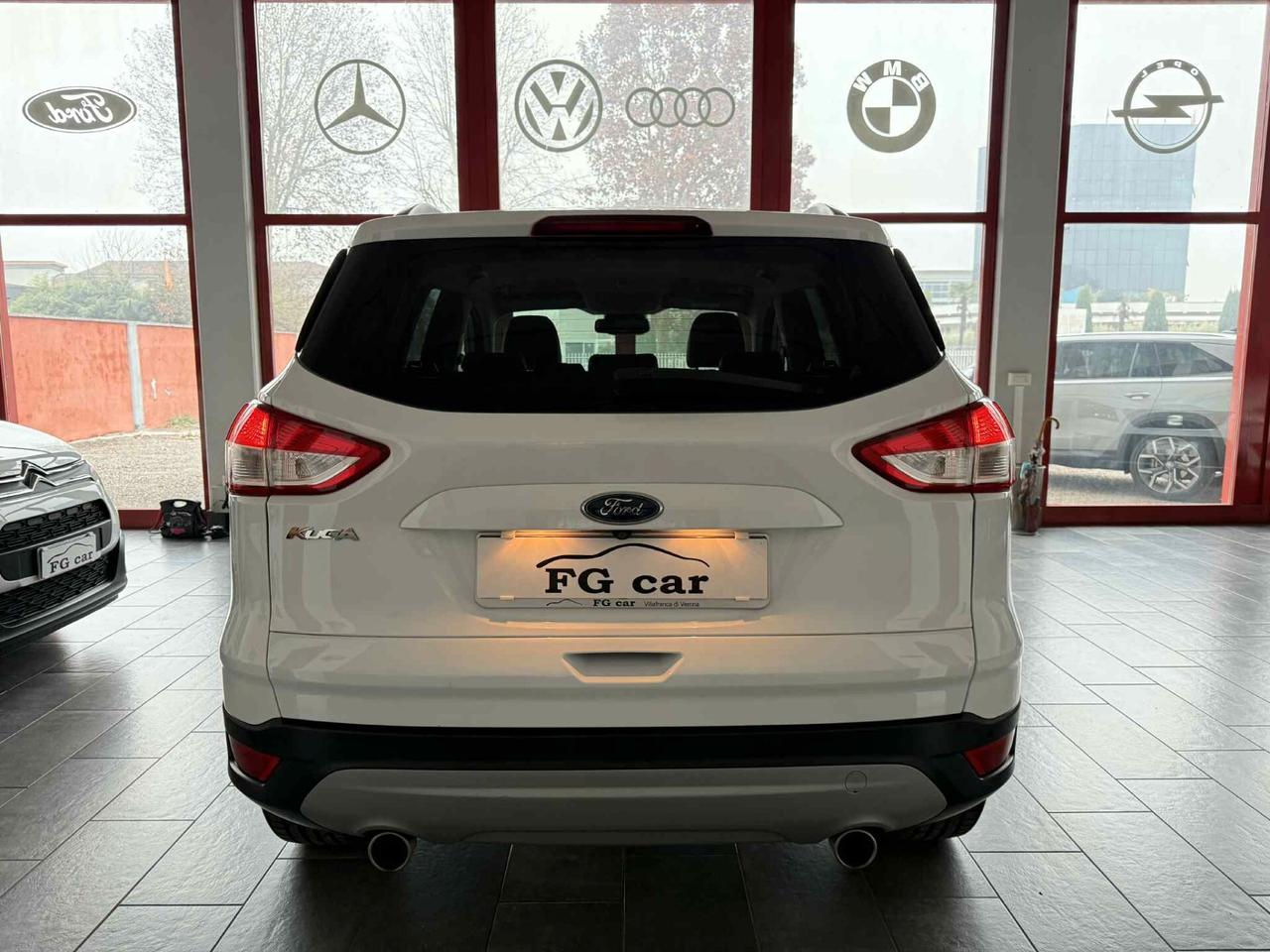 Ford Kuga 2.0 TDCI 150 CV S&S 4WD Powershift Titanium