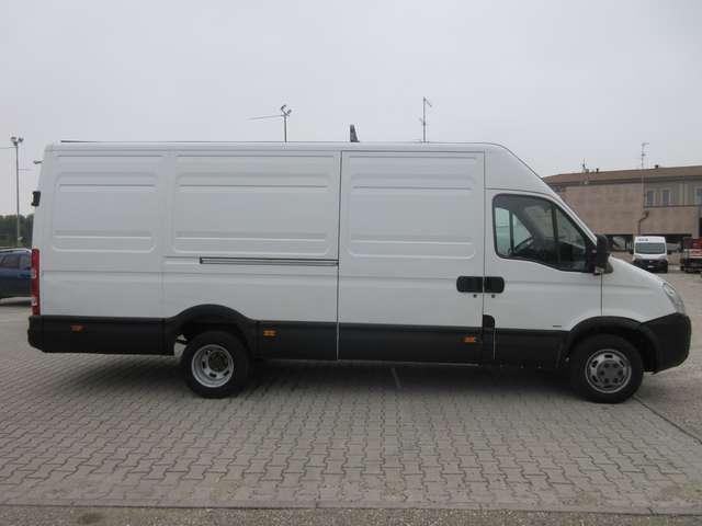 Iveco Daily 35C18 FURGONE TETTO ALTO CON RUOTE GEMELL