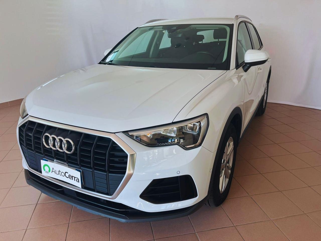 Audi Q3 40 TDI quattro S tronic Business