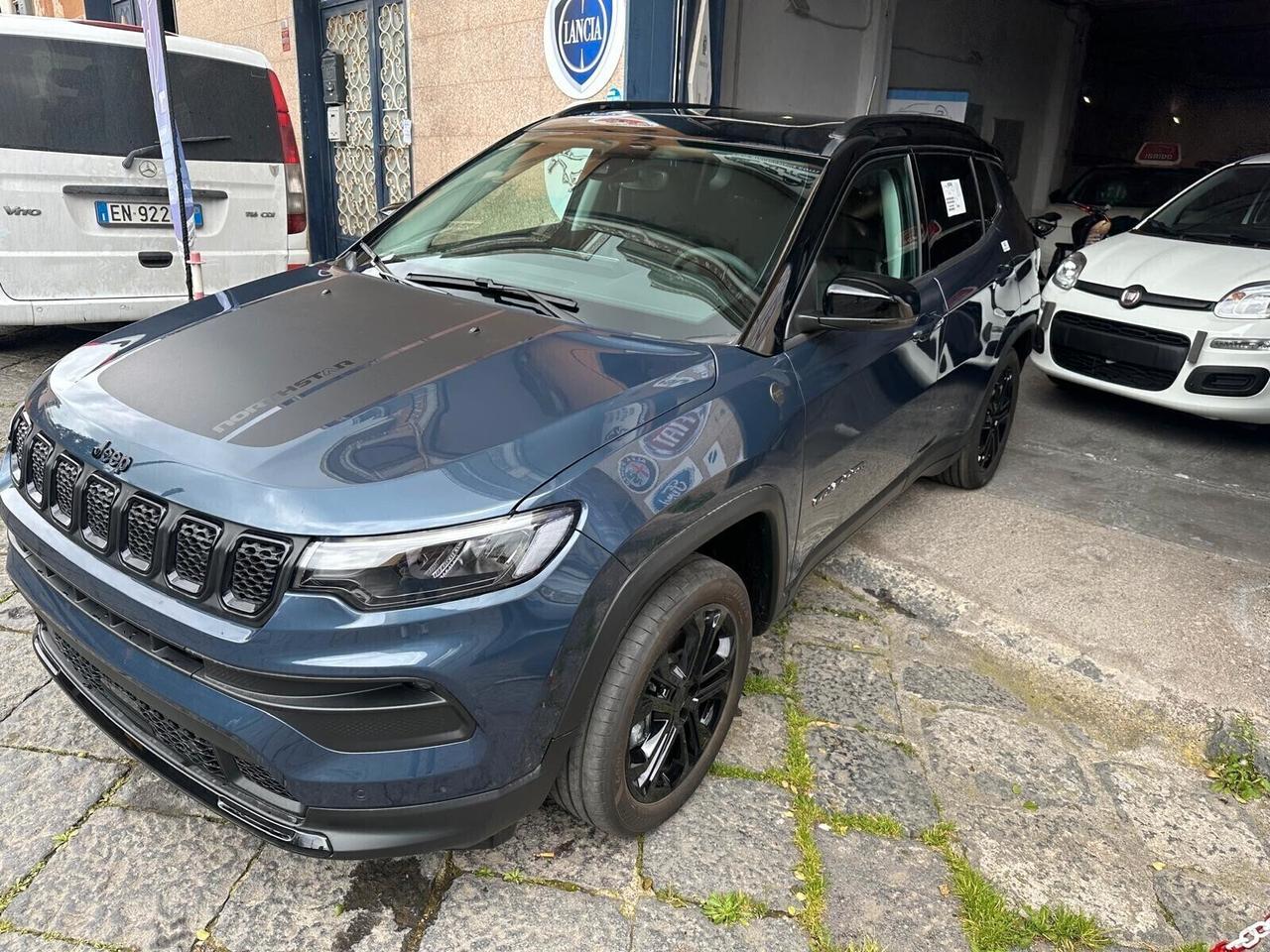 Jeep Compass 1.5 Turbo T4 130 CV MHEV 2WD North Star con tetto in vetro km 0