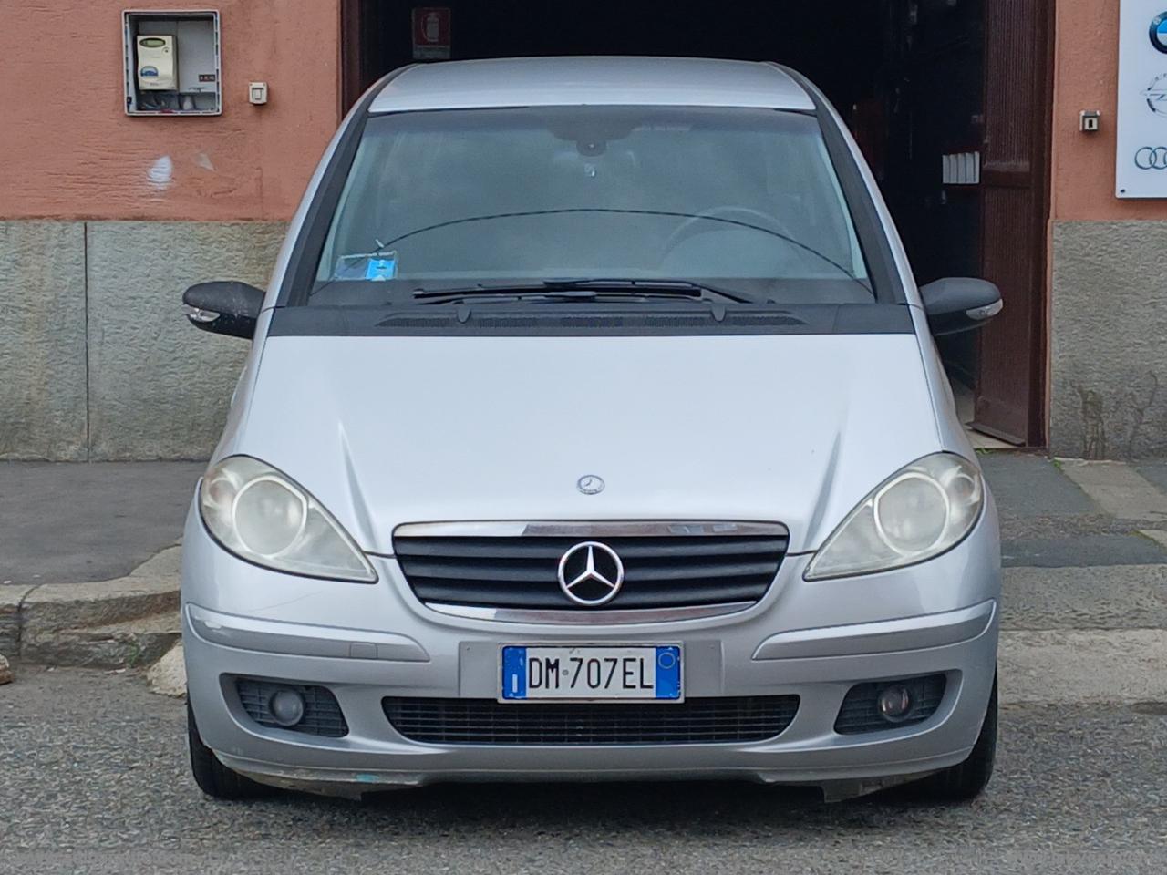 MERCEDES-BENZ A 150