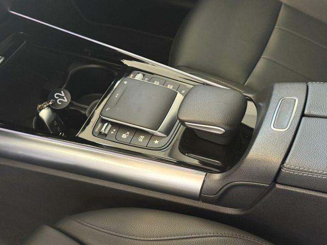 MERCEDES-BENZ GLA 200 d Automatic 4Matic Sport Plus