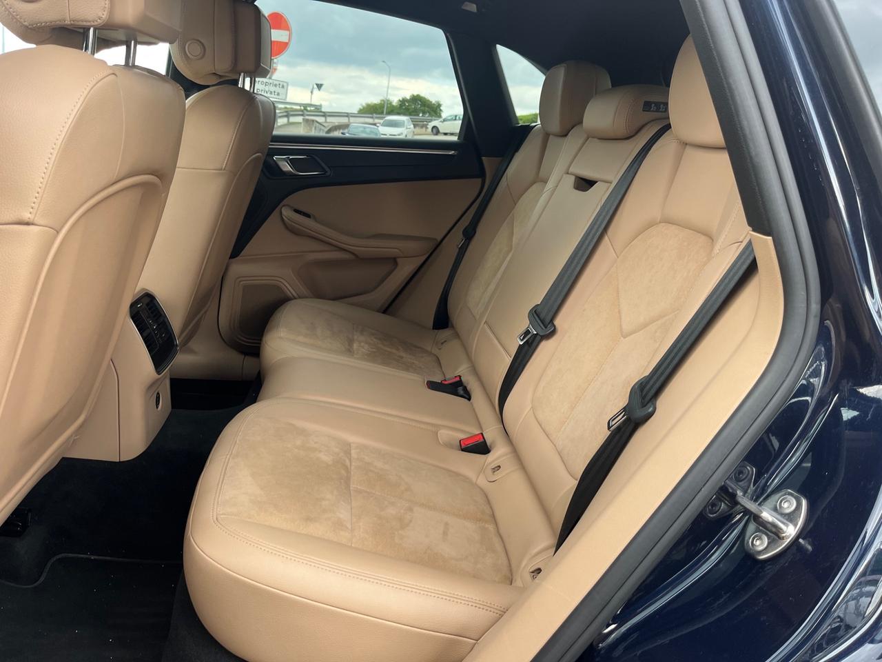 Porsche Macan 2.0