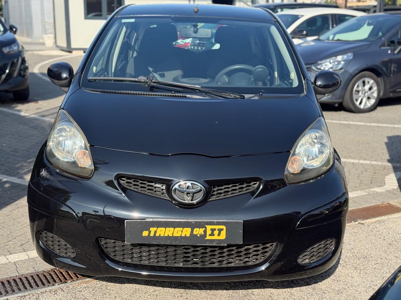 Toyota Aygo 1.0 5 porte Active + GARANTITA