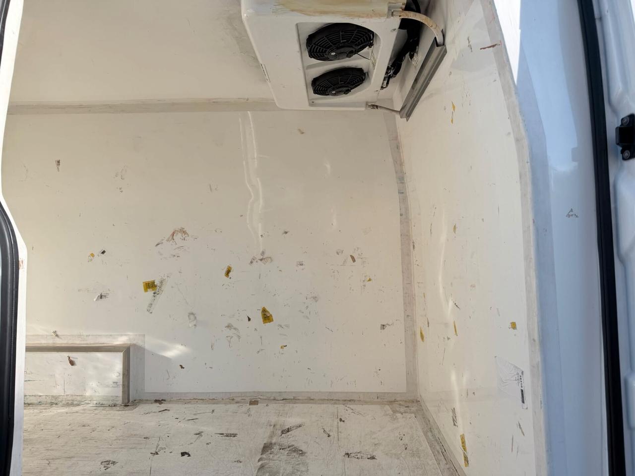 RENAULT MASTER L2H2 GRUPPO FRIGO FNAX 2022