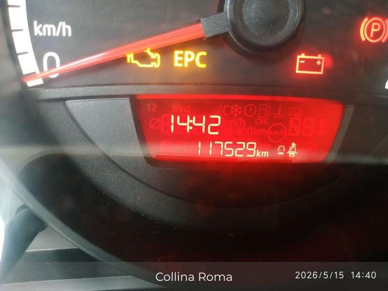 Volkswagen up! 1.0 44kW move up!