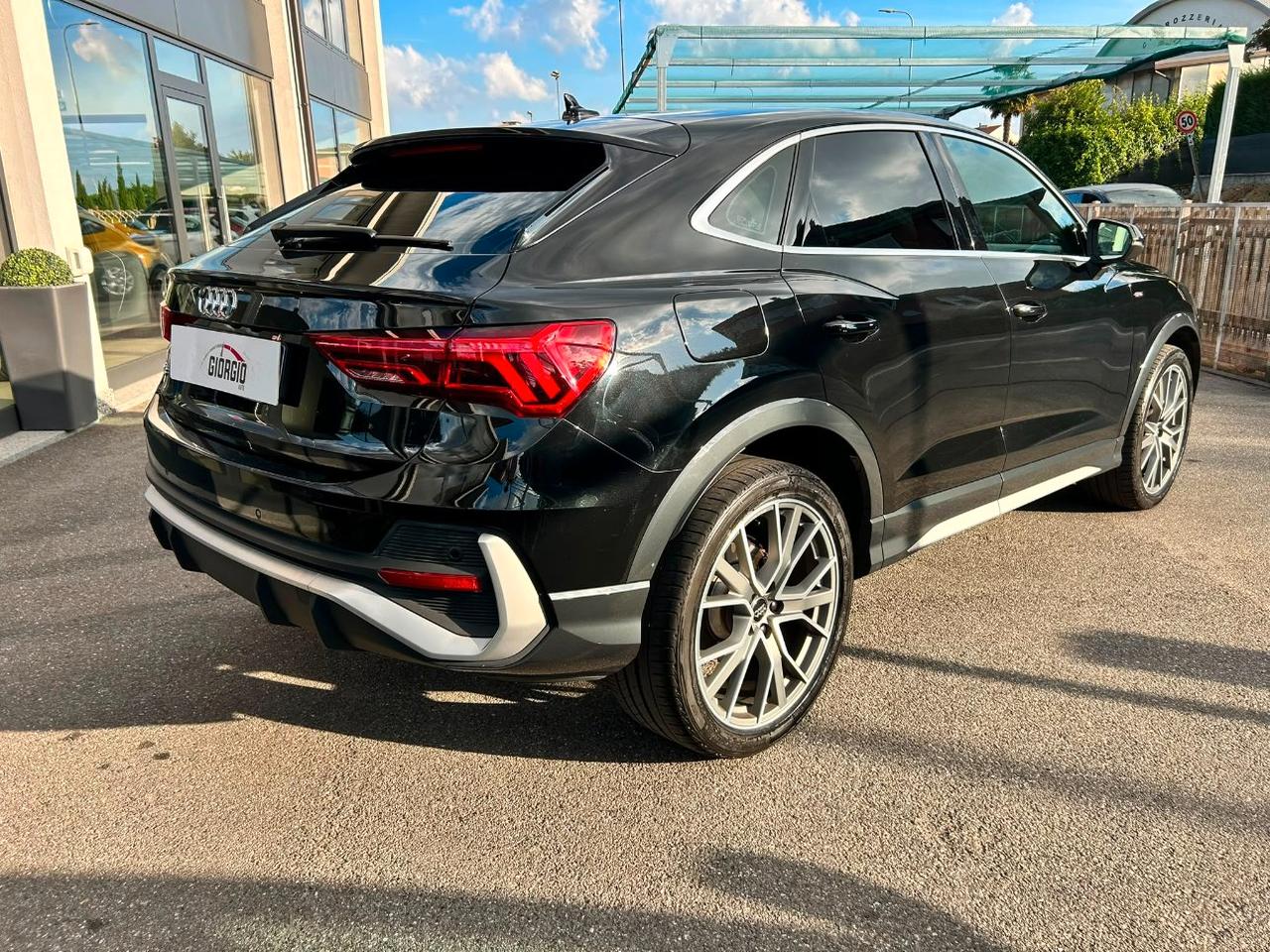 Audi Q3 Sportback 35 2.0 tdi S line edition s-tronic