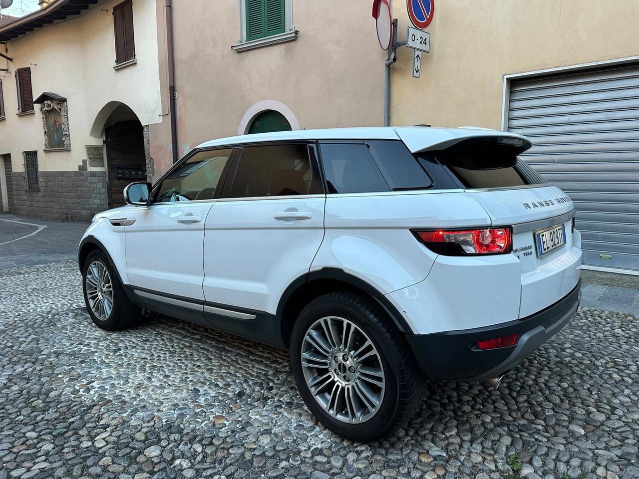 Land Rover Range Evoque 2.2 TD4 5p. Prestige