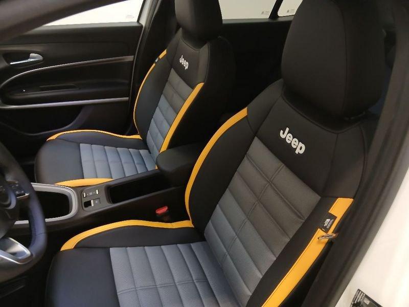 Jeep Avenger 1.2 turbo e-hybrid mhev The North Face 4xe 145cv edct6