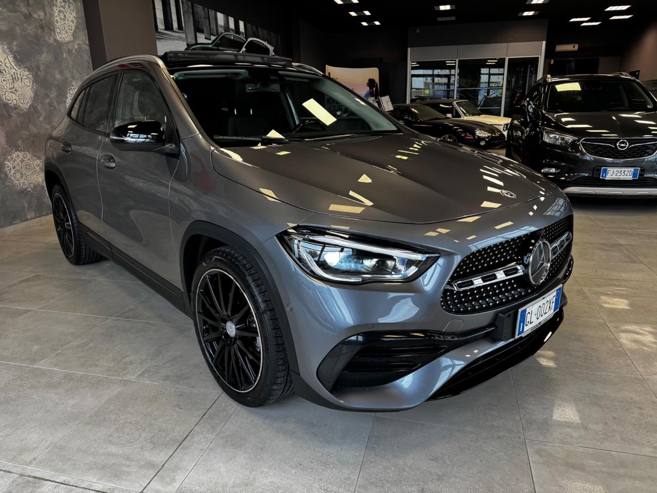 MERCEDES GLA 200CDI AT8 TETTO APRIBILE + PACK PREMIUM