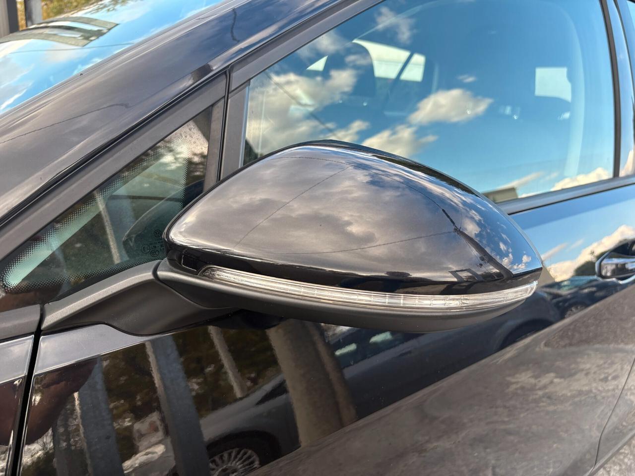 Volkswagen Golf VII 1.6 TDI Highline