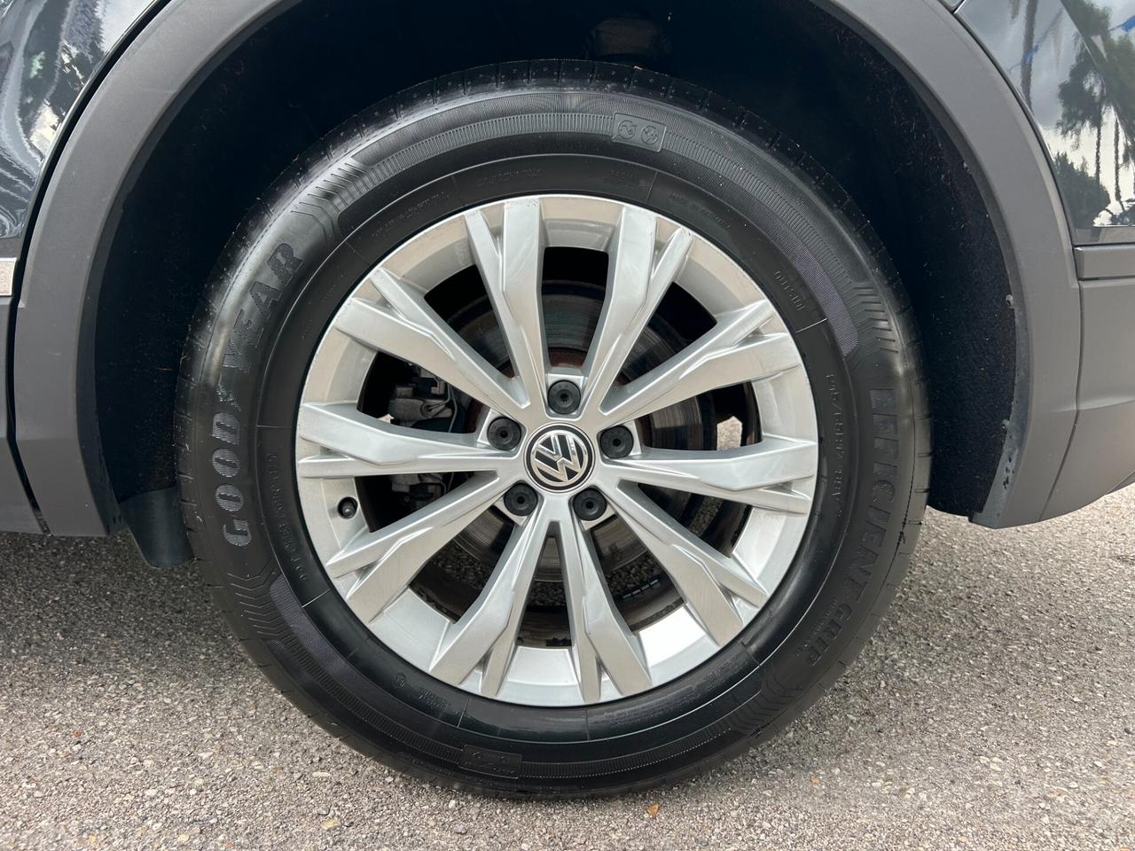 " DA VETRINA " Volkswagen Tiguan 2.0 TDI DSG Business