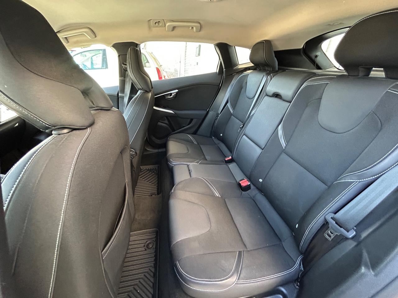Volvo V40 2.0 120 cv D2 UNICOPROP.