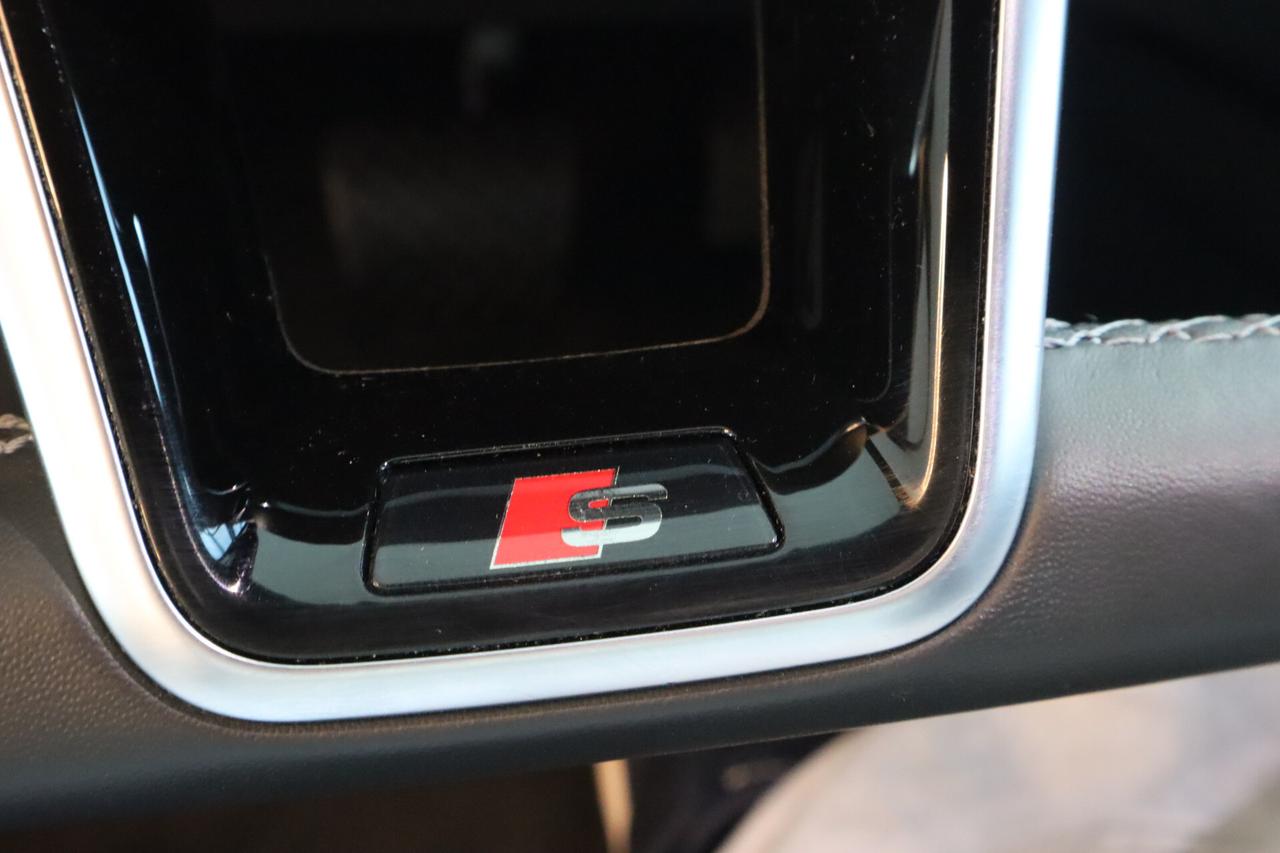 Audi eTron 55 408 CV QUATTRO S-LINE GANCIO 360 CAMERA MEMORY 21"
