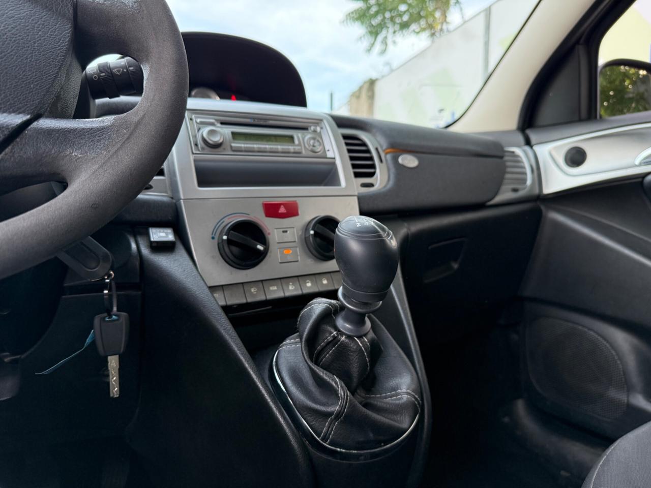 Lancia Ypsilon 1.2benz/GPL Diva SuperFull conSoli120milaKM