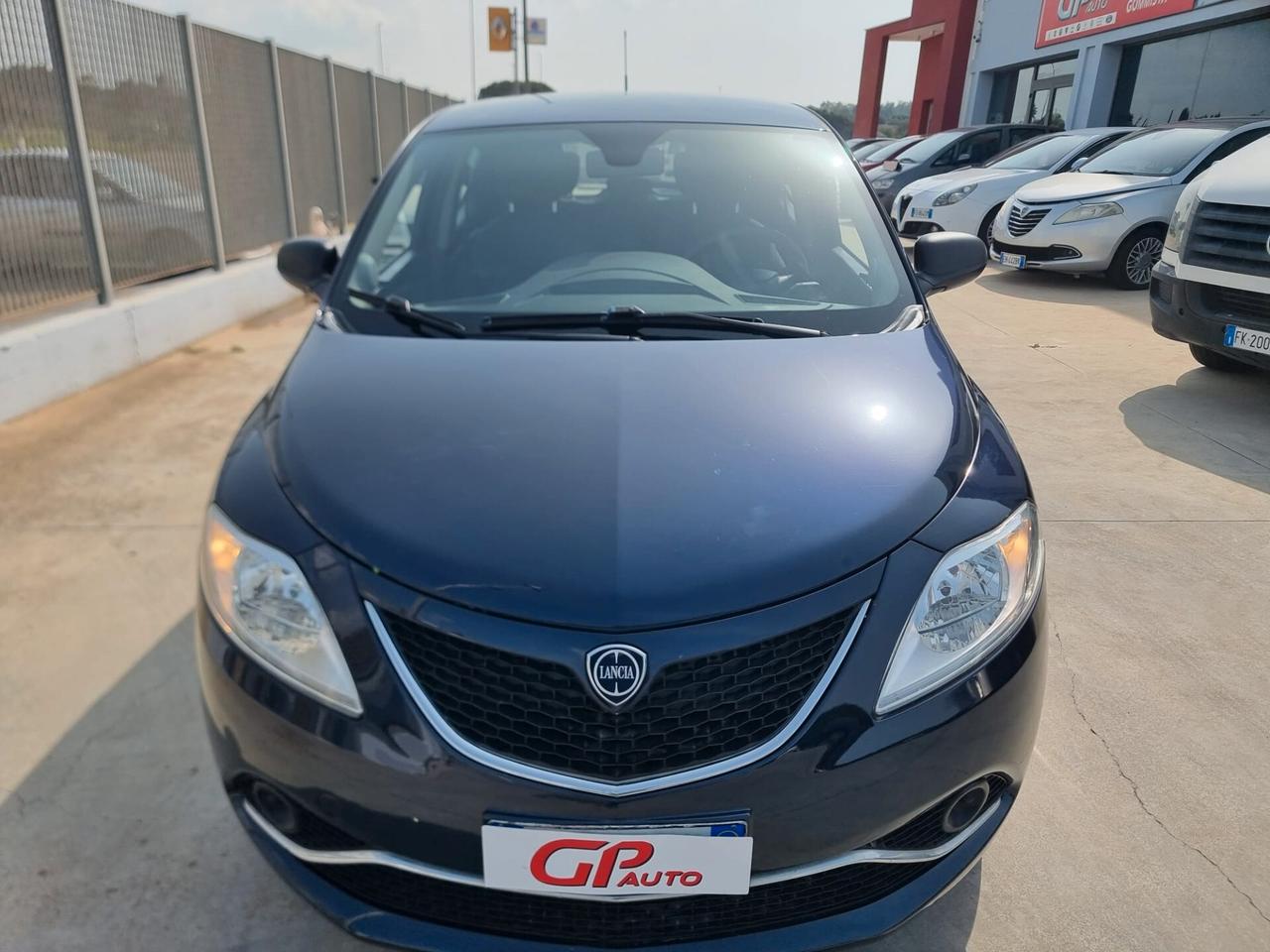 Lancia Ypsilon 1.2 69 CV 5 porte GPL Ecochic Gold KM 79000
