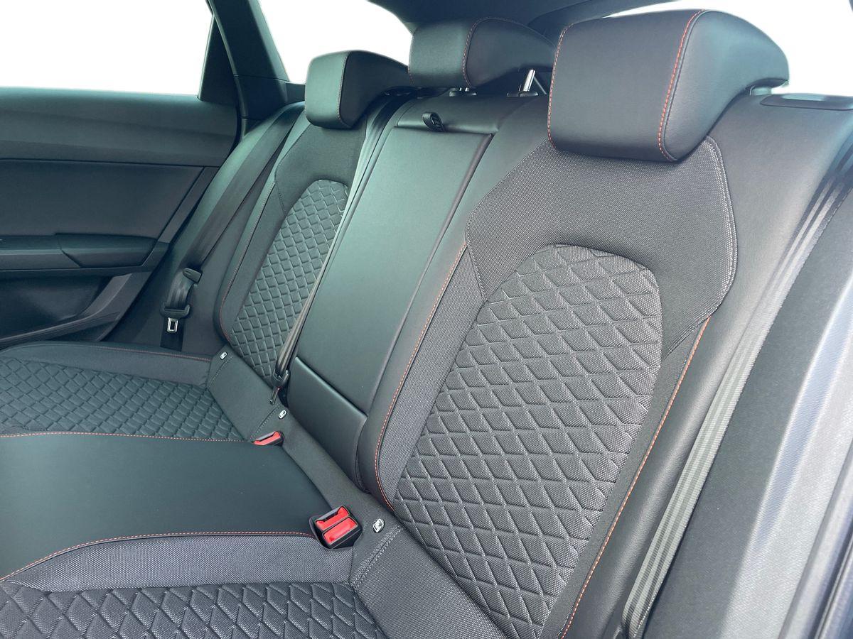 SEAT Leon Sportstourer FR 1.5 Hybrid 85 kW (116 CV) mHEV DSG 7 marce 2WD