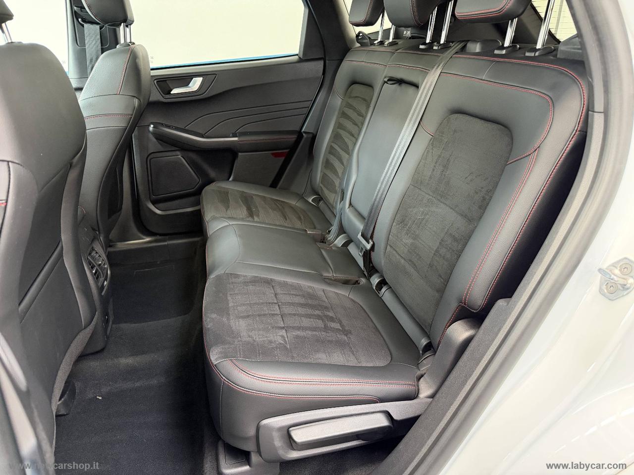 FORD Kuga 2.5 Full Hybrid 190 CVT 2WD ST-Line