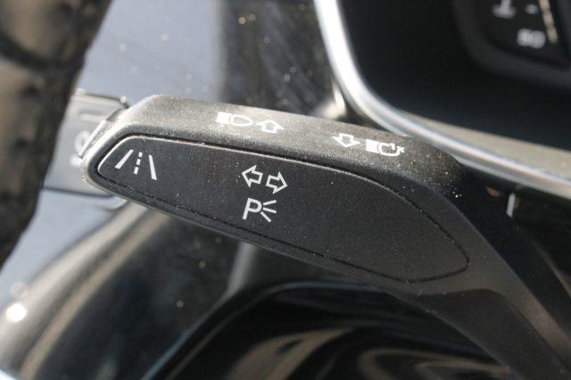 AUDI Q3 35 TFSI S tronic Business Advanced