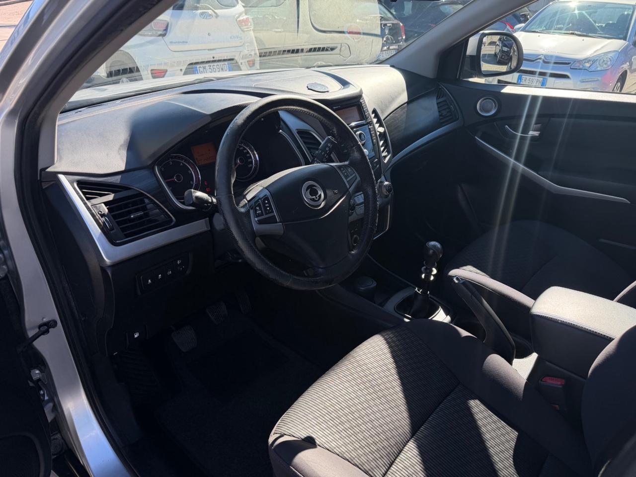 Ssangyong Korando 2.0 e-XDi 149 CV AWD MT Plus/2014