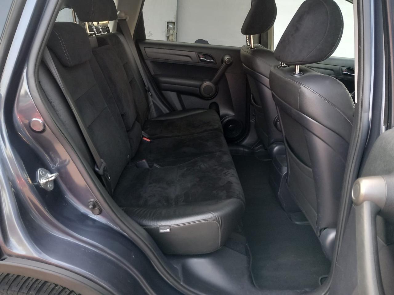 Honda CR-V 2.2 i-DTEC Exclusive