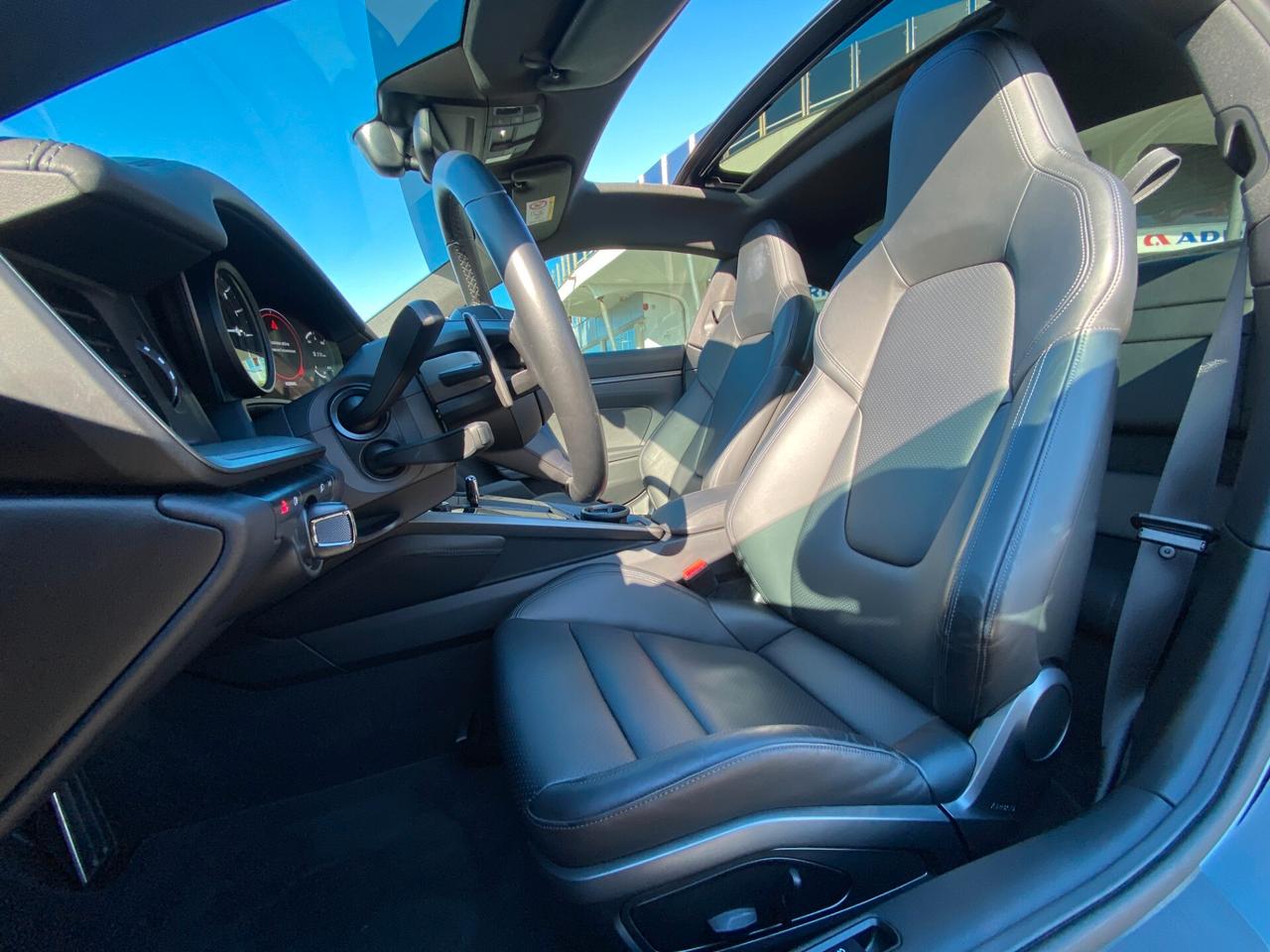 Porsche 911 992 Carrera Coupe 3.0 4S auto