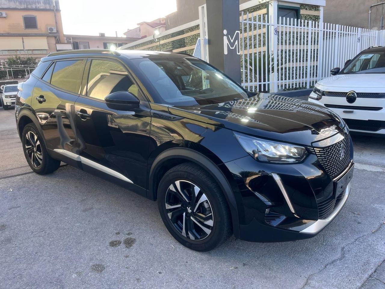 Peugeot 2008 BlueHDi 130 S&S EAT8 Allure